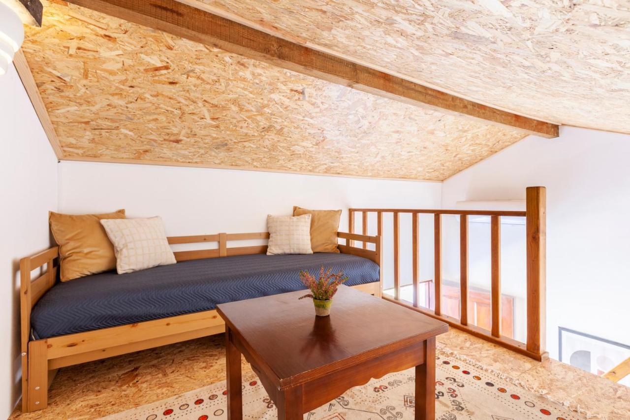 Bloomoon House Hotel Bunheiro Екстериор снимка