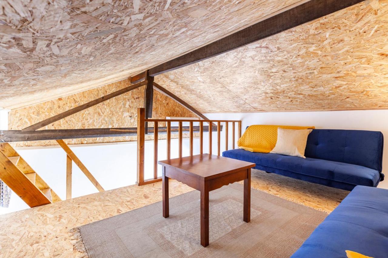 Bloomoon House Hotel Bunheiro Екстериор снимка